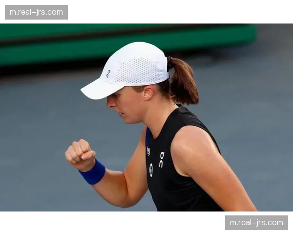 达尼丽娜克鲁尼奇多哈站双打逆转夺冠，首次联手即捧起千分赛奖杯